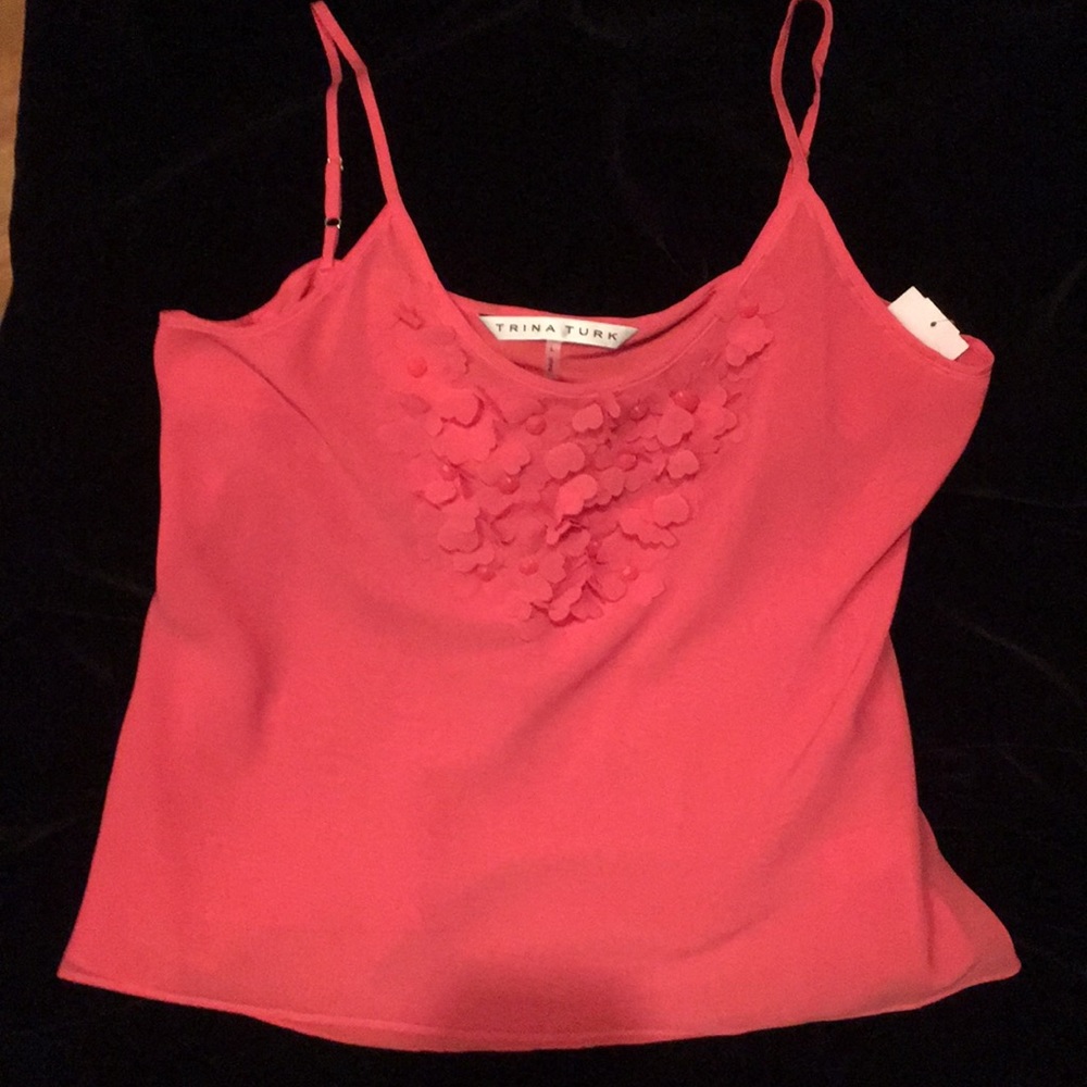 ⬇️ NWT! Trina Turk top! Size Large
